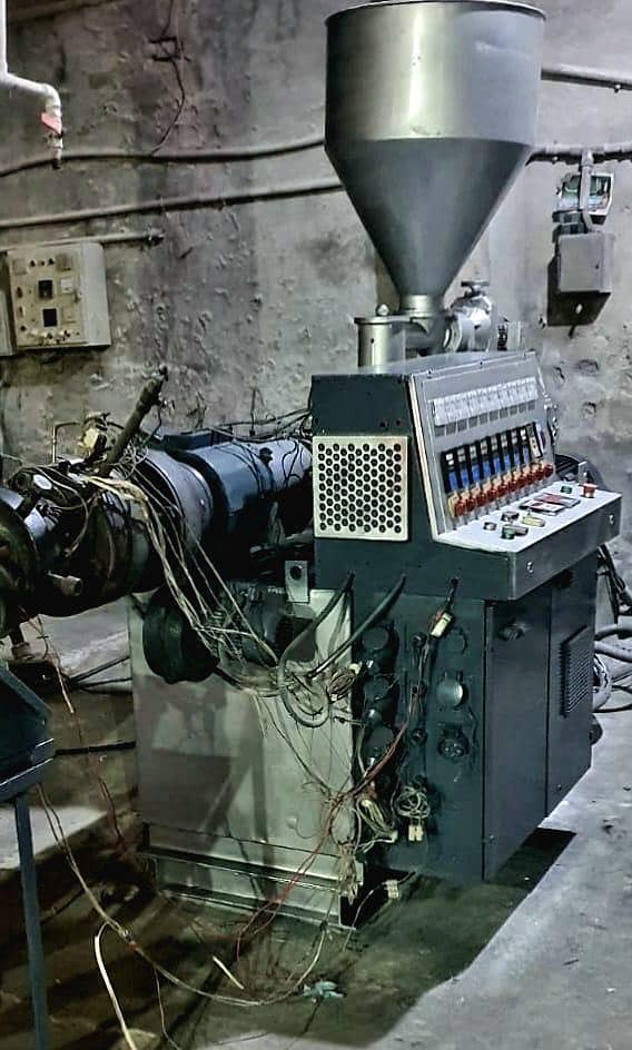 PVC pipe making machine 3