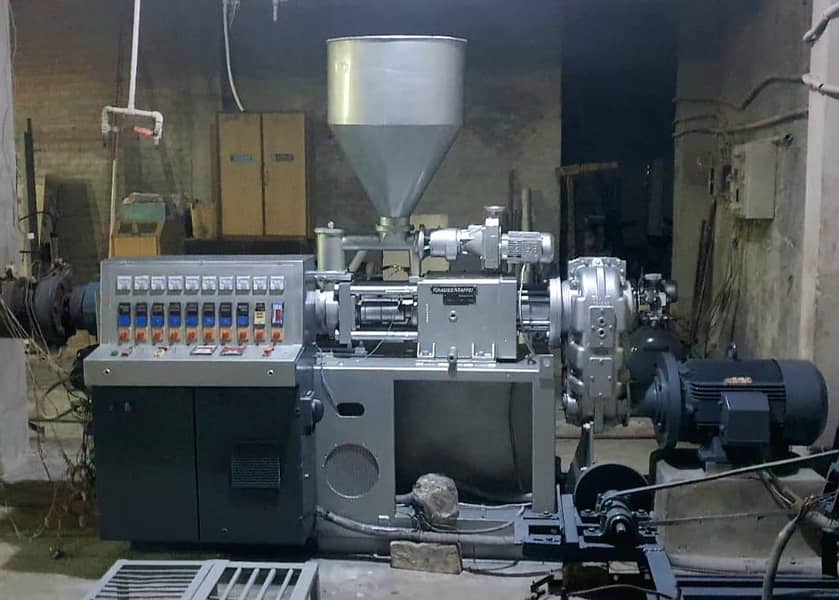 PVC pipe making machine 7
