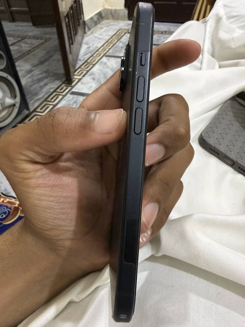 Ipone 15 1