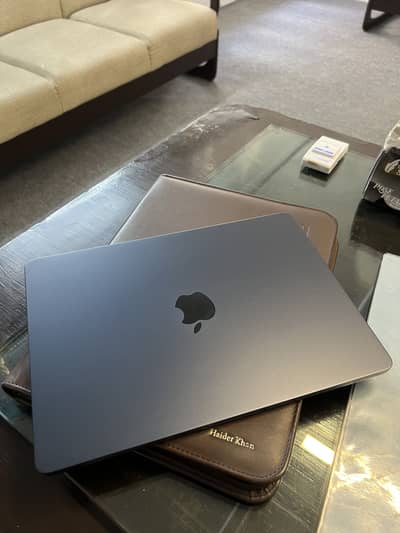 Macbook Air M4 16/256