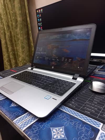 Core i7 6th Gen Laptop 8GB RAM SSD Excellent Condition