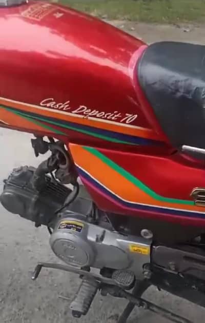 Honda CD 70 bike Faisalabad ka number 2012 model 03.29. 20.79. 08.3.