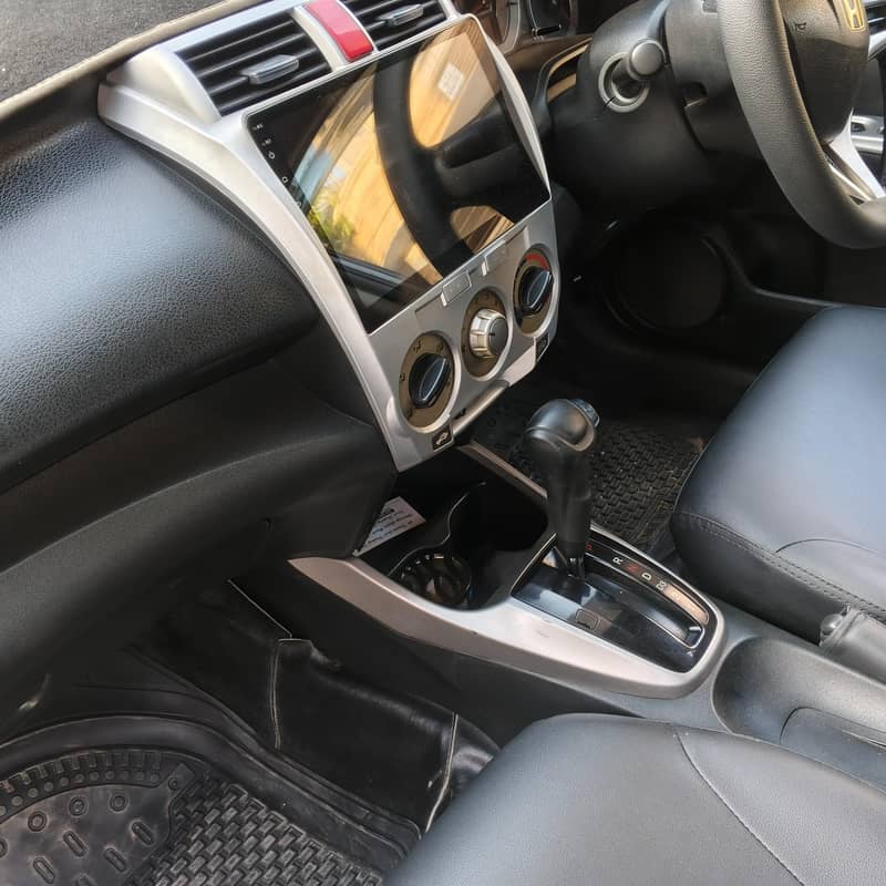 City 2011 Automatic 12