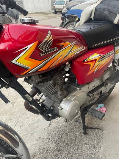 HONDA CG 125 KHI 1ST OWNER NO GOLDEN NUMBER