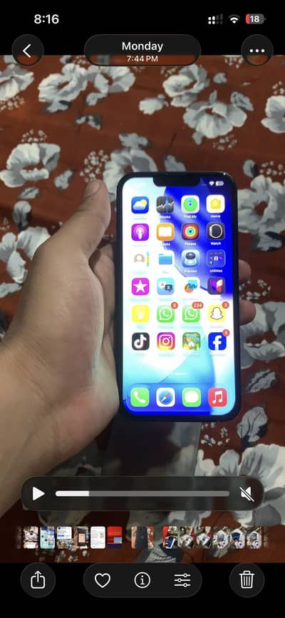 13 life time pta 128 gb