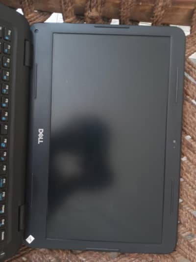 Core i 5 8gen 8gb ram /128ssd