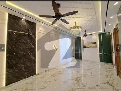 LDA Avenue 10 Marla Modern House Available For Rent