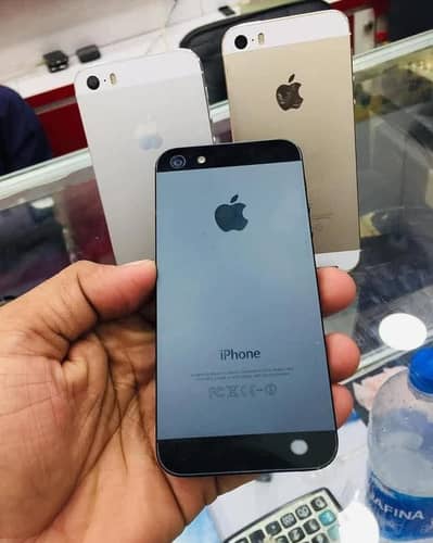 iPhone 5s PTA Approved 64GB / Jo Colour Chahye Mill Jaega