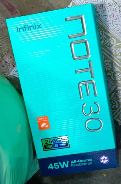 Infinix Note 30