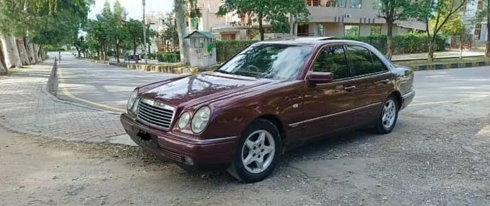 Mercedes Benz E230. Exchange Possible