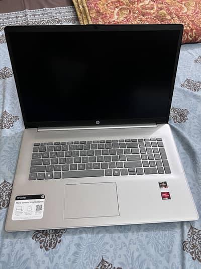 hp laptop 17 cp2025dx
