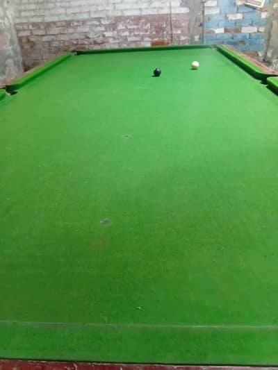 snooker table