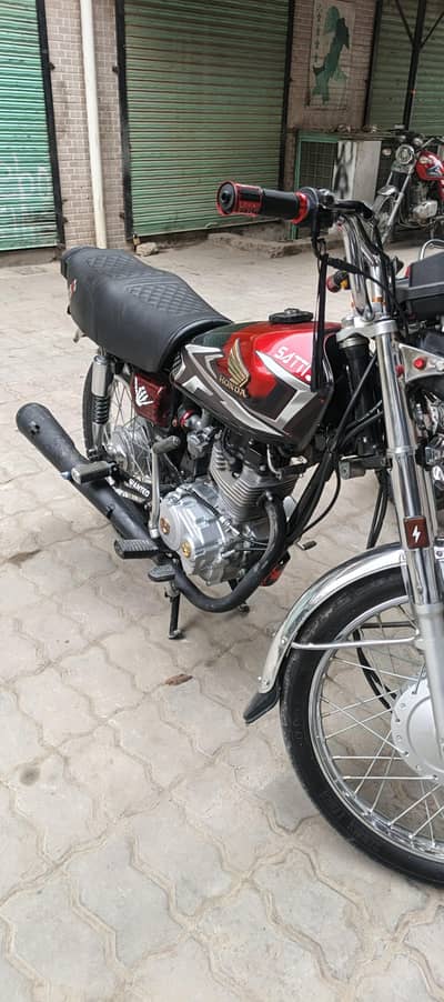 2015 sale or exchng janiune tanki tapy available lakin wo ruf han kafi