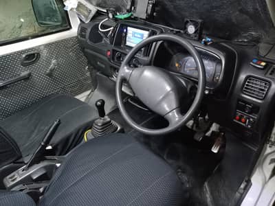 Suzuki Every White 22Km/l Petrol,CNG + Solar power