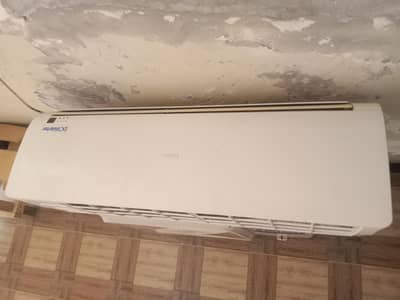 Haier dc inverter in genuine condition.