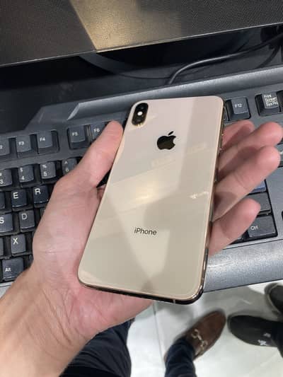 IPhone XS Max non PTA 512gb with box
