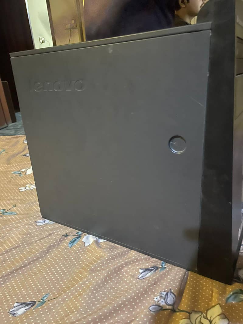 quad  core tower Casing. 4