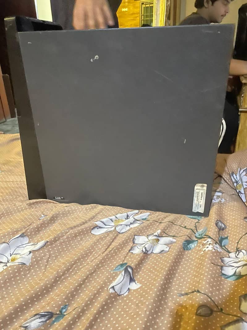 quad  core tower Casing. 5