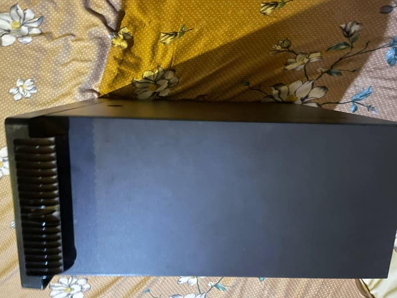 quad  core tower Casing. 3