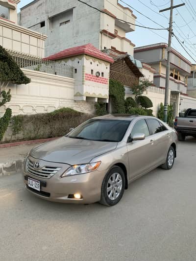 Toyota Camry 2.4 Sunroof