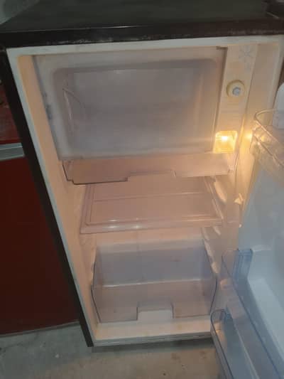 Dawlance inverter fridge for bedroom contact on 03483242675