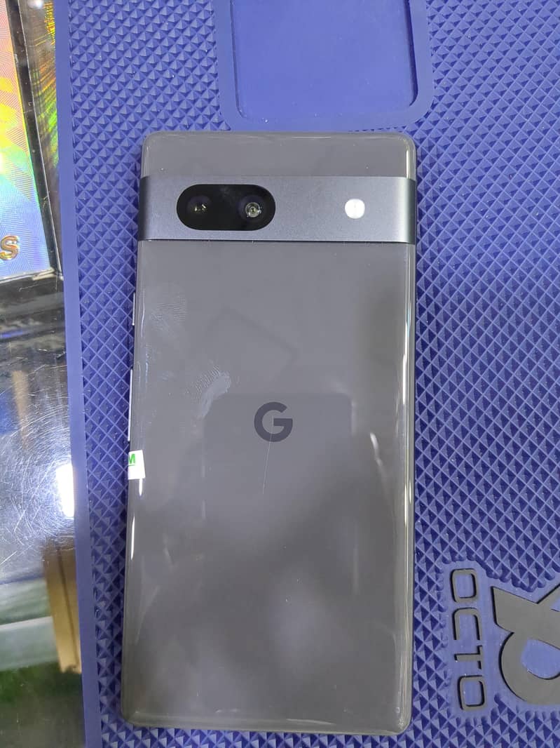 Google Pixel 7A 0