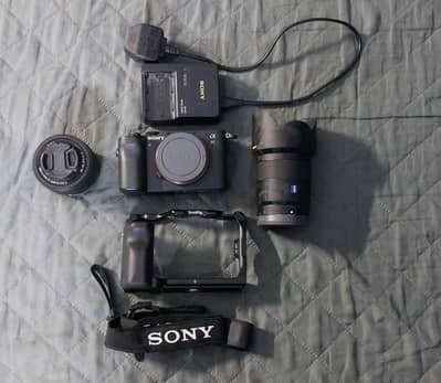 Sony a7C Full Frame + Zeiss 55mm f1.8 + 28-60mm & SmallRig Case