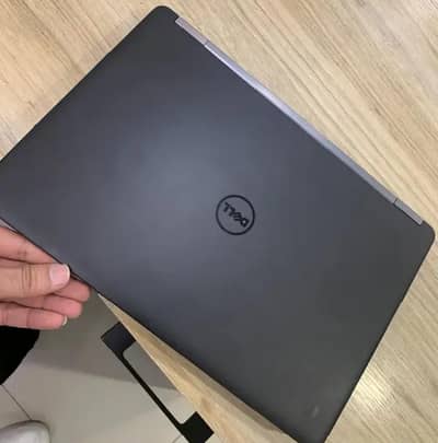Dell Latitude E5470 8/256 CDN 10/10