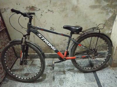 STRONG SPORTS SERIES