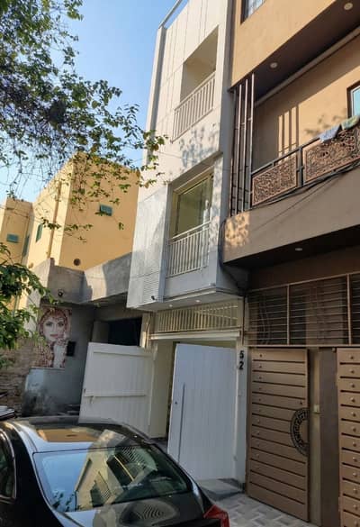Modern house in the heart of lahore