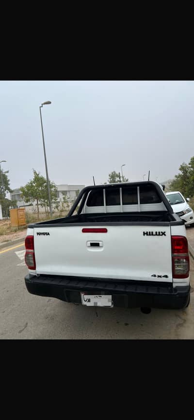 TOYOTA HILUX VIGO SOUTH AFRICAN