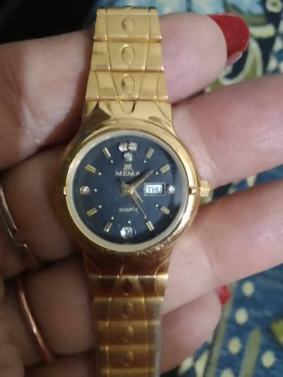 Quarts Mema watch for women