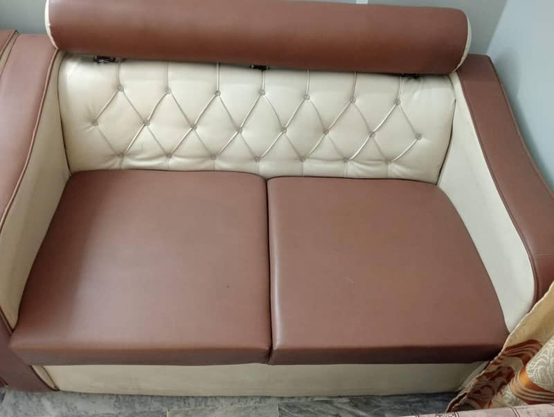 Complete sofa set with table 1