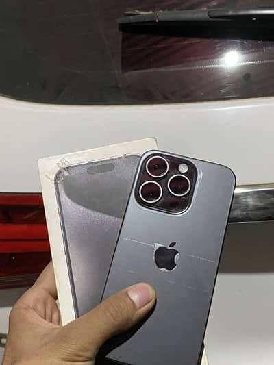 Iphone 15 pro FU with box