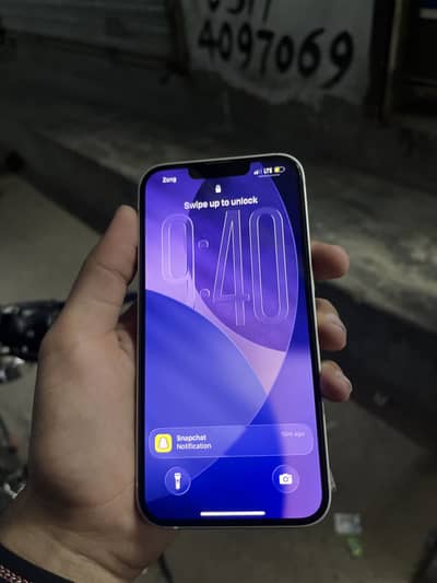 iPhone 13 factory unlock