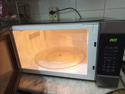 microwaves  63 little oven