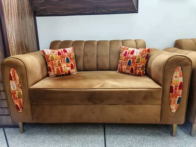 Brand New - Luxury Golden Molty Foam 6 Seater Latest Design Sofa Set