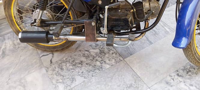 sc project custom exhaust for bike