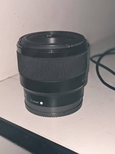 Sony 50mm 1.5 e mount lens