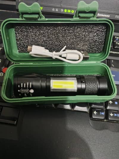 USB Charge XPE+Cob LED Flashlight Lamp Torch with clip 3 Mode