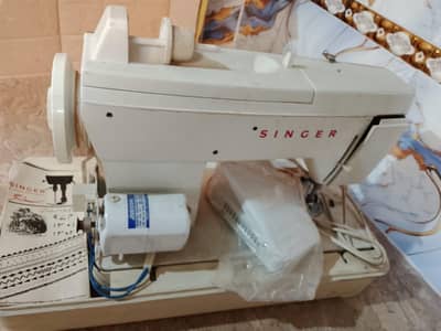 singer Sewing Machine