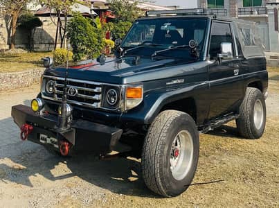 Toyota Land Cruiser RKR FJ70 70 series 1kz automatic
