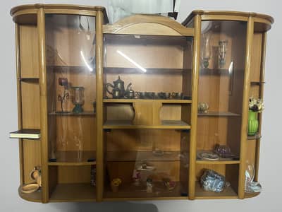 Showpiece rack available used for only 1 month