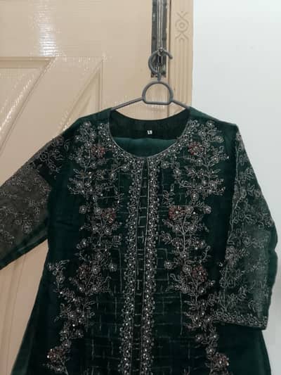 3 PC suit with dubataa and beautiful trouser for sale