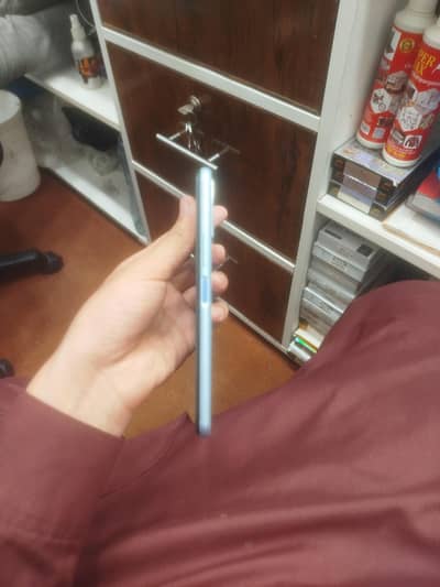 brand new Condition only fingree change