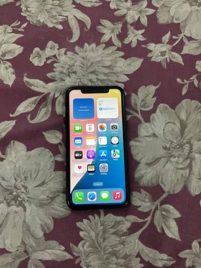 Apple iPhone XR