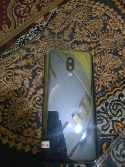 oneplus 6t/8/1280 /\10/by 10  condition