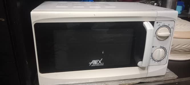 20 ltr microwave oven fresh condition