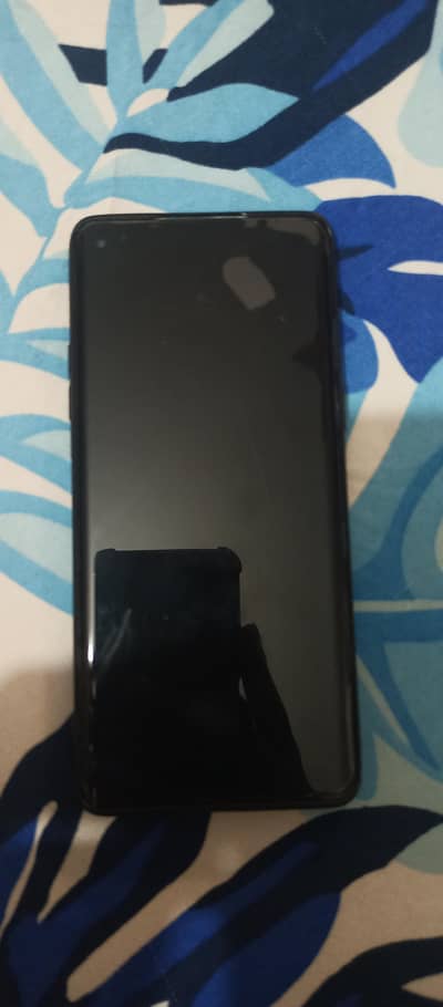 OnePlus 8 (12/256gb)