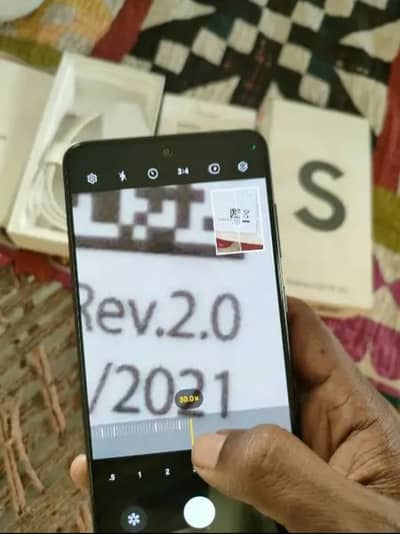 Samsung s21 5G 256GB complete Box sath hai  PTAch approved lifetime